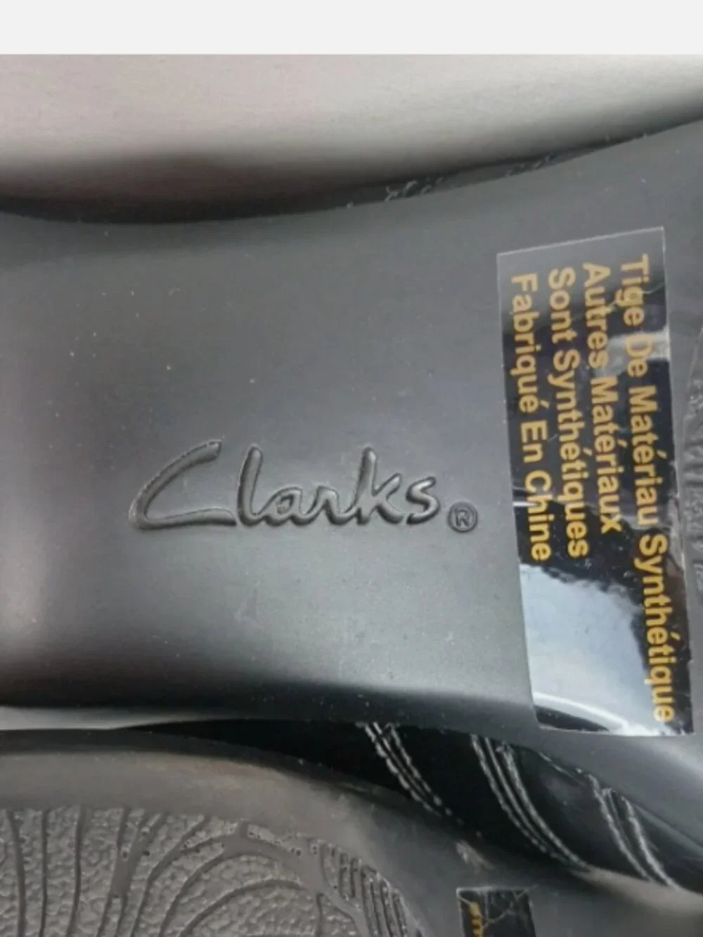Clarks Womens 8M‎ Black Patent Shootie Slip On Mid Block Heel Shoes